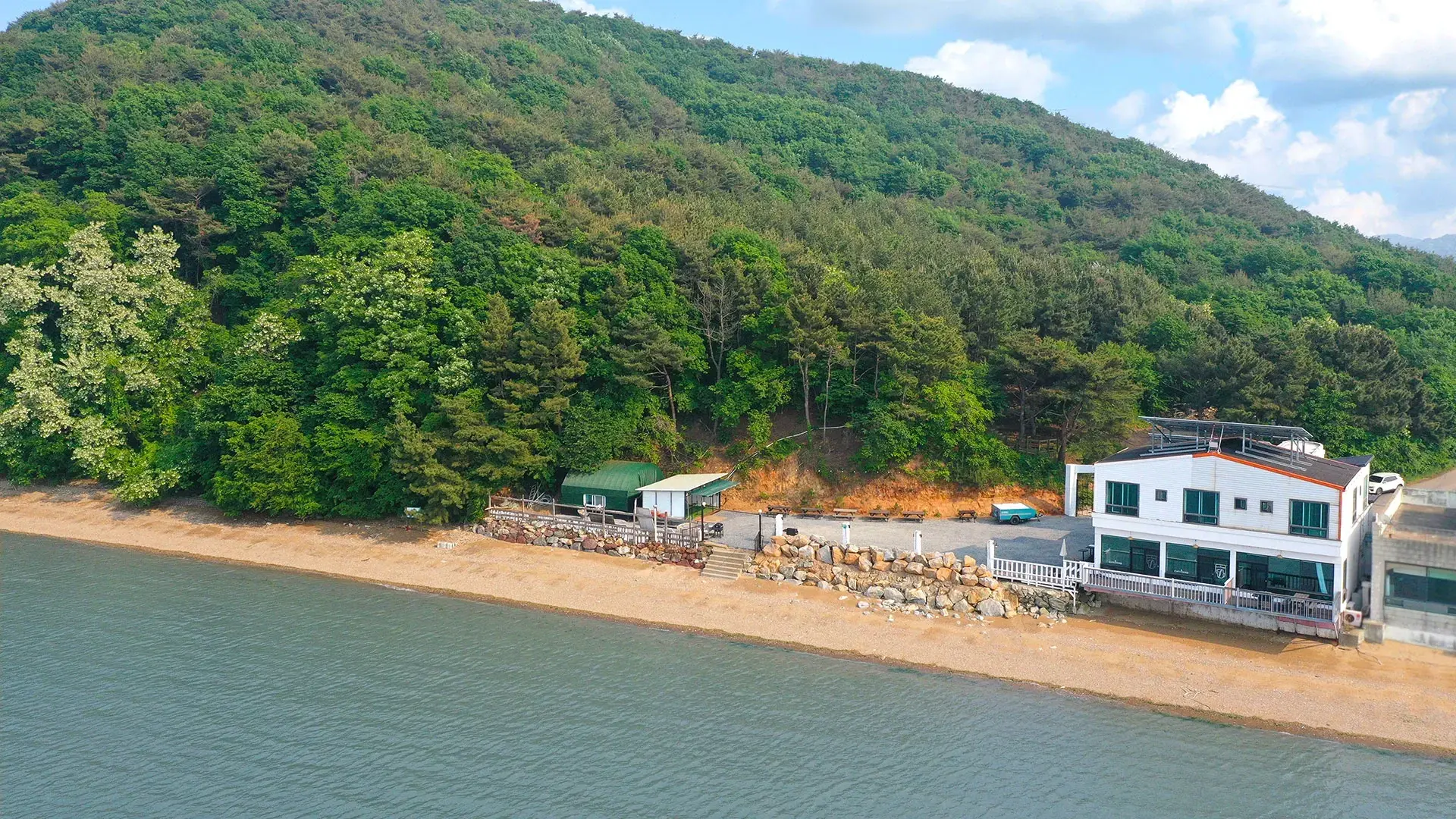 대부도 씨아트 바다펜션 객실에서 바라보는 푸른 서해 바다
